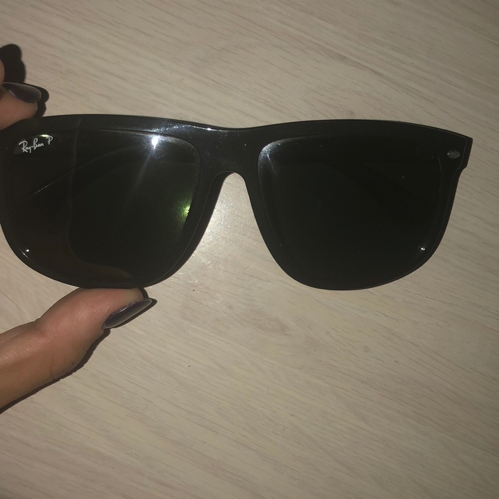 Ray bans - Picture 2 of 3